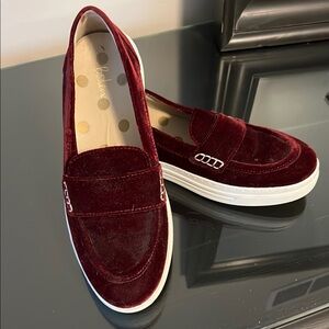 BODEN Burgundy Velvet Loafers (worn once) size 9